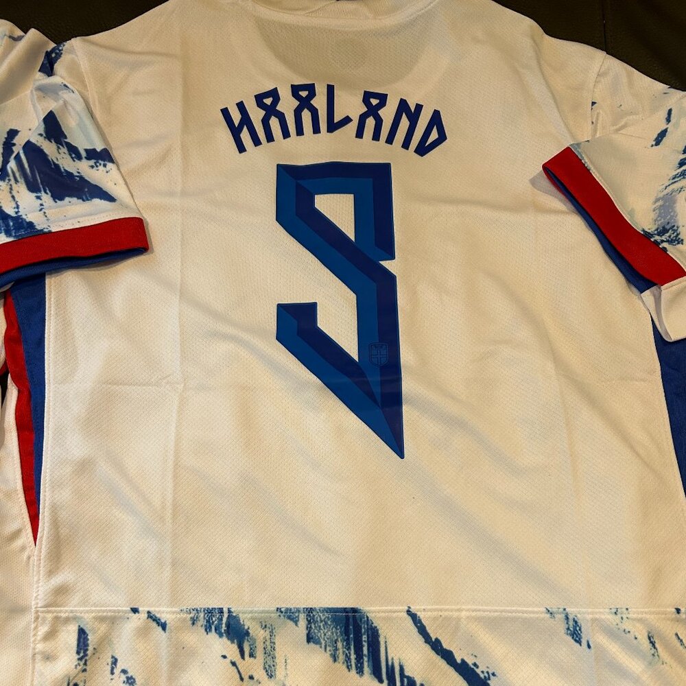 NORWAY ERLING HAALAND Nat'l Soccer Team JERSEY Men's Sz M,L,XL,2XL NWT by Nike - Picture 3 of 7